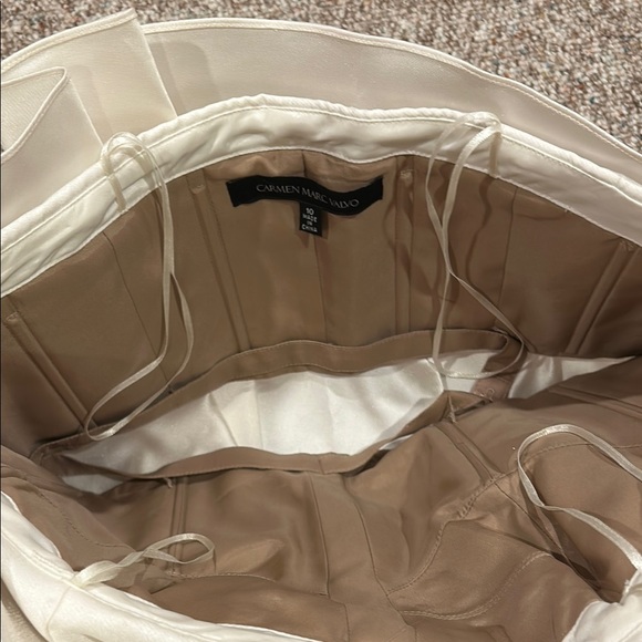 NWT Carmen Marc Valvo Cream Bustier top - Picture 4 of 4